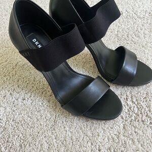 DKNY Black Heel Sandals with Modern Design
